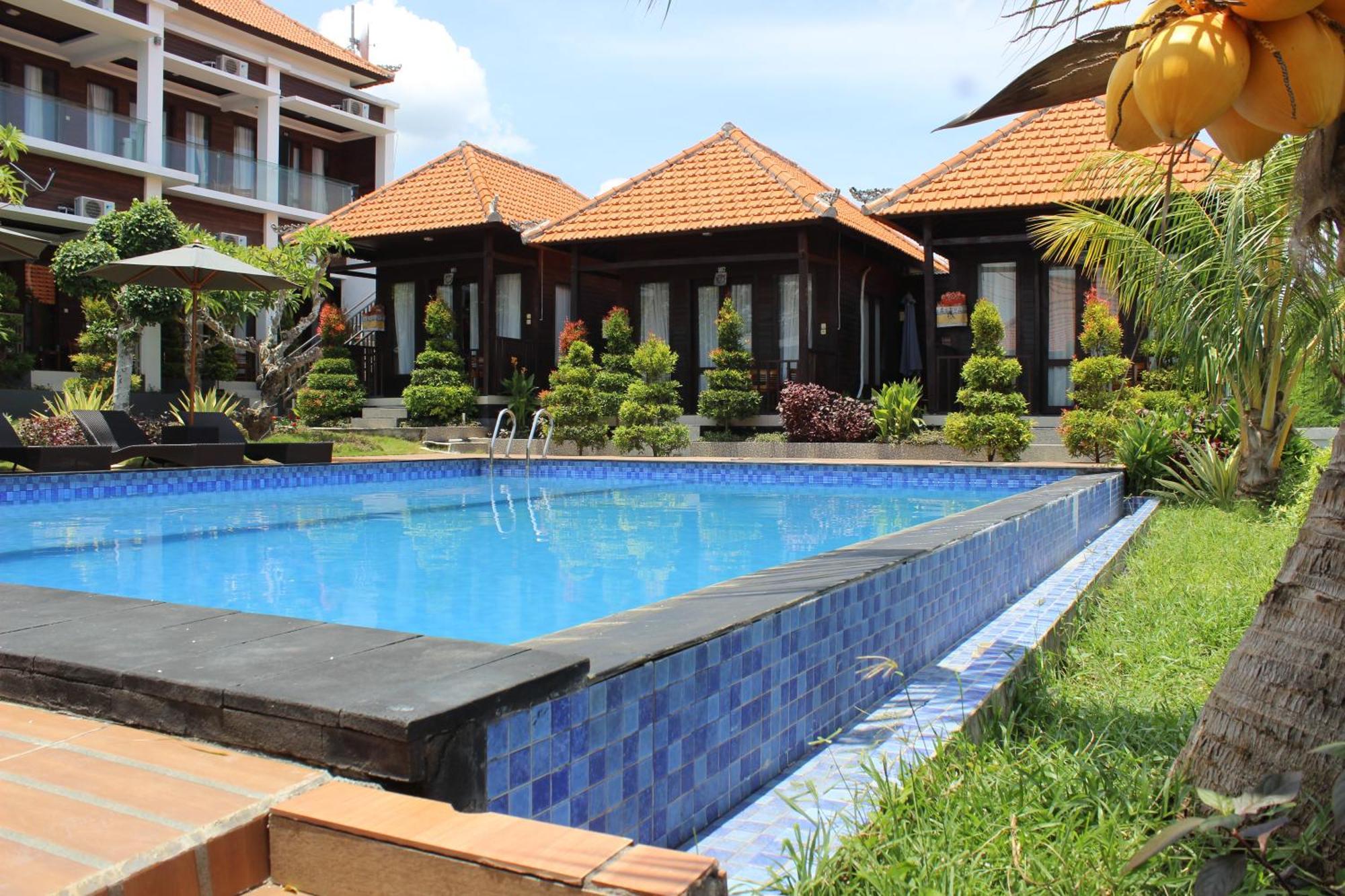 Nusa Sedayu Hotel By Ocean View Batununggul Экстерьер фото
