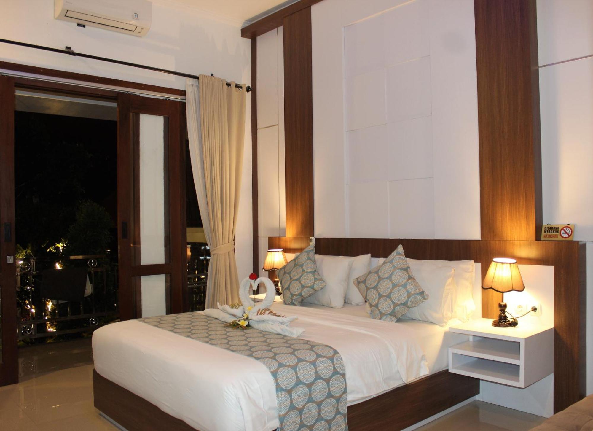 Nusa Sedayu Hotel By Ocean View Batununggul Экстерьер фото